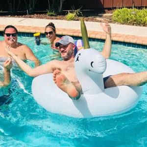 Meet your Posher, Kenny